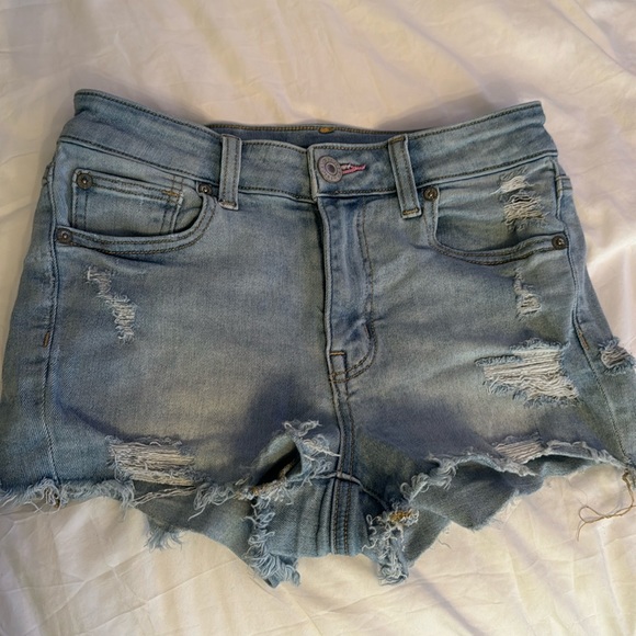 Size 2 American Eagle high-rise next level stretch jean shorts - Picture 1 of 6